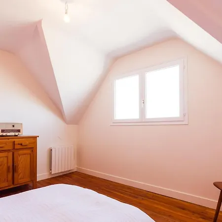 度假居 Superb Beach-front Family House 玛维尔弗朗斯维尔